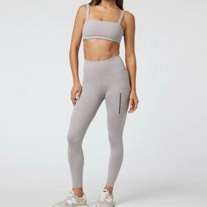 Women’s Vuori Evolve Zipped Leggings Soft Pewter